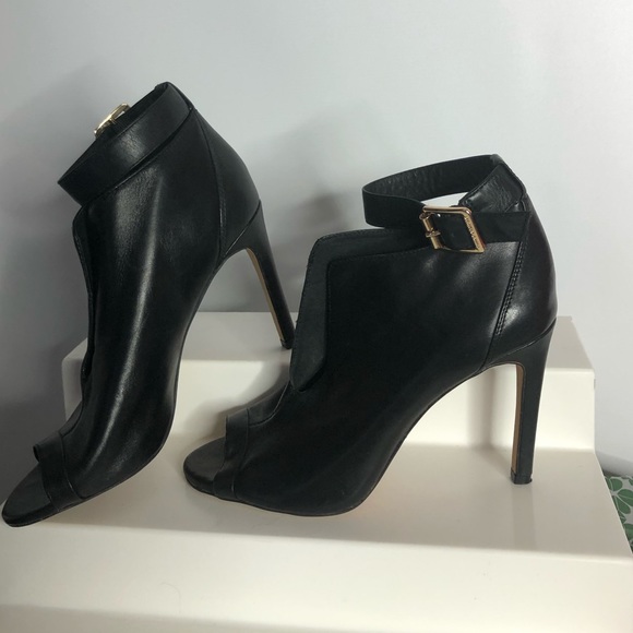 Vince Camuto Leather Boots: New!! - Picture 2 of 15